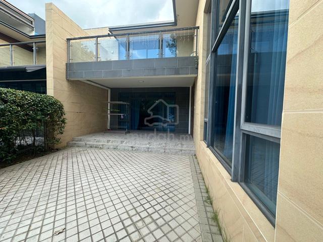 2.5 Storey Cluster House Forest City Golf Resort 2Bed 2Bath Furnish 1