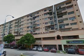 Putra Ria Apartment (Seri Kembangan) 1