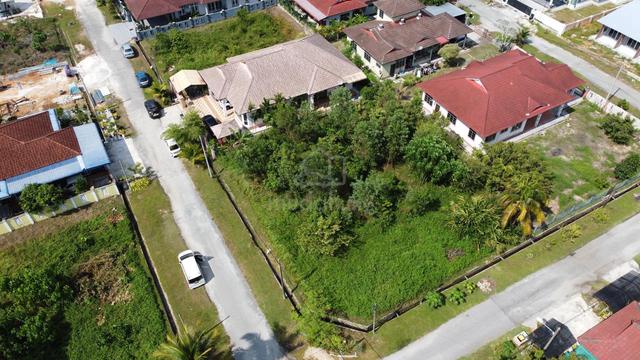 Tanah Banglo Lot Corner Untuk Dijual di Desa Seri Iskandar Perak 1