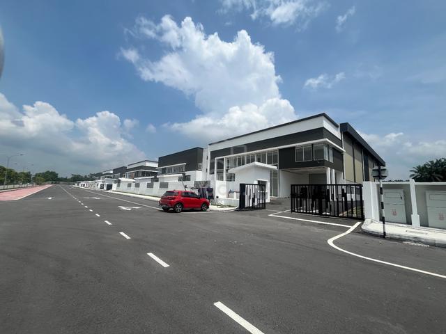 Factory For Rent @ Desa Alam Indah Puncak Alam 1