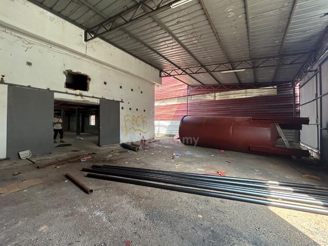 1 and Half Storey For Rent @ Lukut Seremban 1