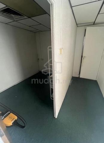 Choo plaza office lot georgetown 740sf rare nice partial furnish 3