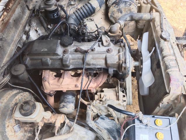 1995 Toyota HILUX 2.8 DOUBLE CAB (M) - 5