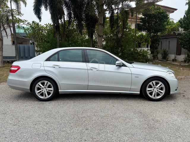 2011 Mercedes Benz E250 CGI 1.8 CKD - 4