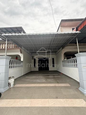 Taman Johor Jaya, Jalan Teratai (Low Cost House For Sale) 1