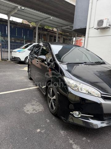 2013 Toyota WISH 1.8 X ZGE20G FACELIFT (A) - 1