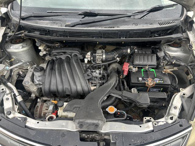 2013 Nissan GRAND LIVINA 1.6 IMPUL MC FACELIFT (M) - 4