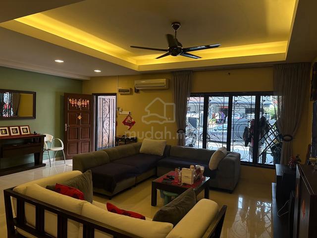 Negotiable Double Storey Intermediate @ Kota Damansara 1