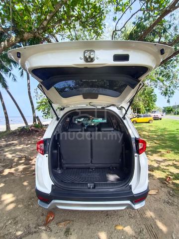 2017 Honda BR-V 1.5 V -- (A) - 4