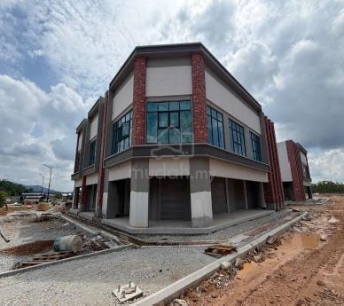2 Sty Shop For rent Village Square Gamuda Garden Rawang Kundang 1