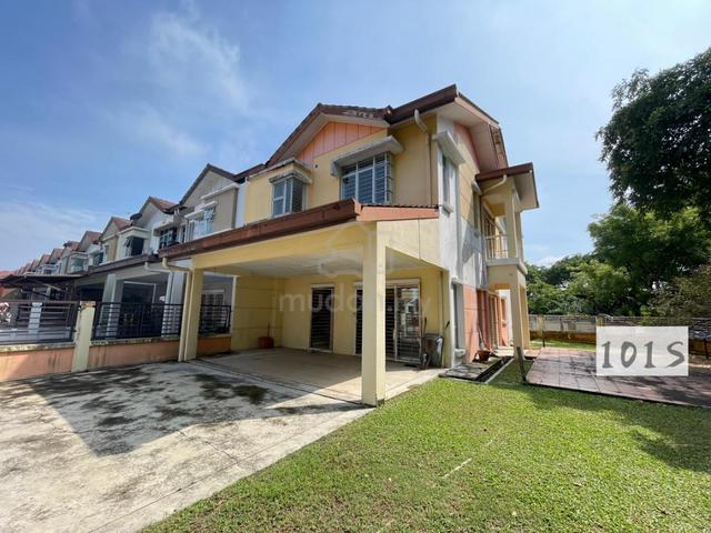 [Corner Lot] Melaxis Lagoon homes kota Kemuning 2sty corner 4206sqft f 1