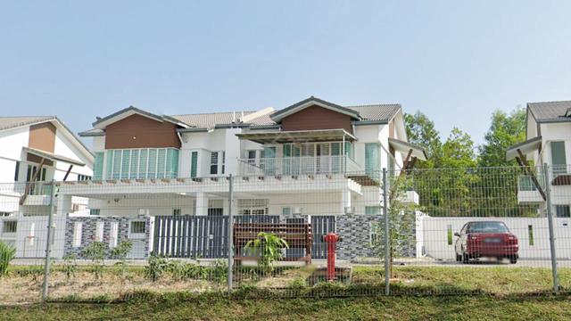Nilai Spring Villas 1