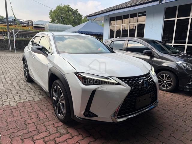 2022 lexus ux200 original white interior  - 1