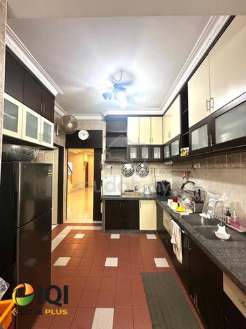 Taman Tun Hussein Onn, Seberang Jaya 2.5 Storey Terrace Renovated 1