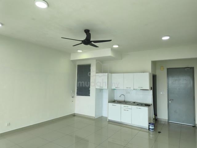 Apex Tower @ CyberSquare 1