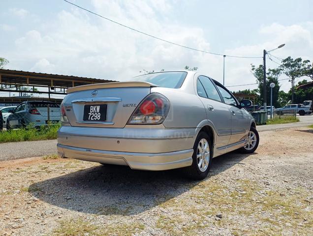 2010 Nissan SENTRA 1.6 SPORT COMFORT N16A (A) - 3