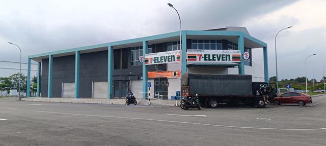Kuantan Gateway - 1.5 storey shoplots for rent 1