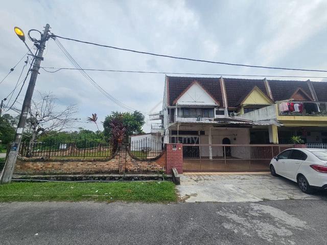 4587 sqft !!! CORNER LOT Double Storey Taman Mas Jalan Reko Kajang 1