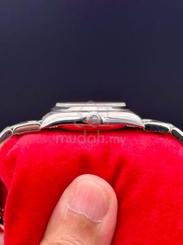 Carousel Image
