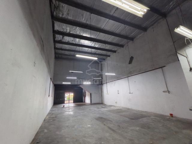 1.5 Storey Light Industry Factory RENT AT Taman Industri Alma @ Alma J 1