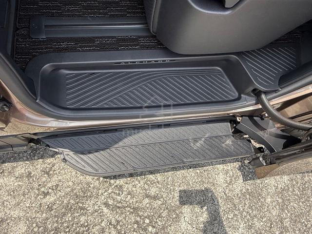 2025 Toyota ALPHARD 2.5 Z S/R HUD Step 360 BSM DIM - 5