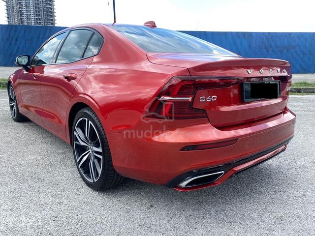 Volvo S60 T8 R-DESIGN 2.0L (A) full service record - 3