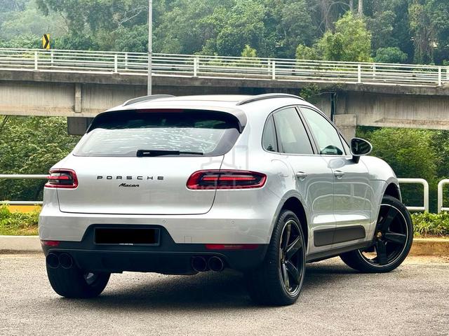 Porsche MACAN 2.0 PDLS+ BOSE GTS Ekzos SportChrono - 2