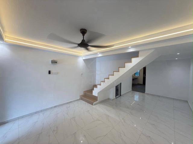 Full Loan Cash Out Permas Jaya Double Storey 1