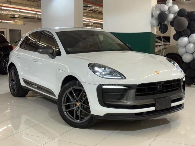 2023 Porsche MACAN T 2.0 NFL FREE 5 YEAR WARRANTY - 1