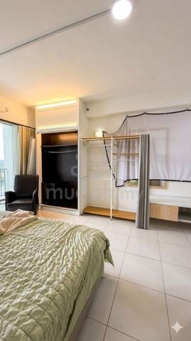 Marina Residence 1