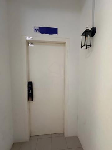 Residensi Menggatal 1