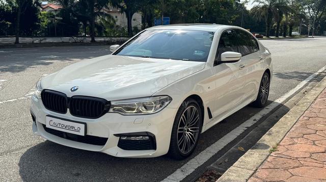 2017 BMW530i 2.0 M-SPORT (CBU) G30 (A) 56K KM - 2