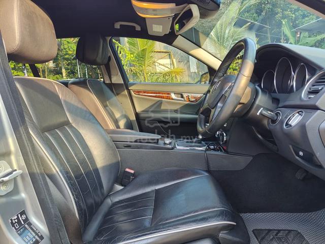 2013 Mercedes Benz C200 CGI 1.8 FREE WARRANTY - 5