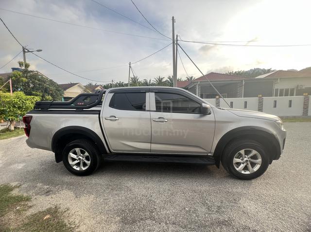 2025 Isuzu D-MAX 1.9 AUTO PLUS MY21 RG FACELIFT - 2