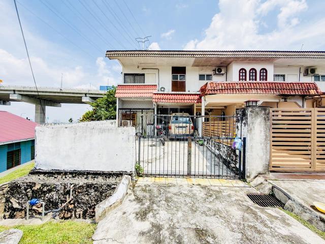 END LOT 2 Storey Terrace Taman Dagang Jaya, Ampang 1