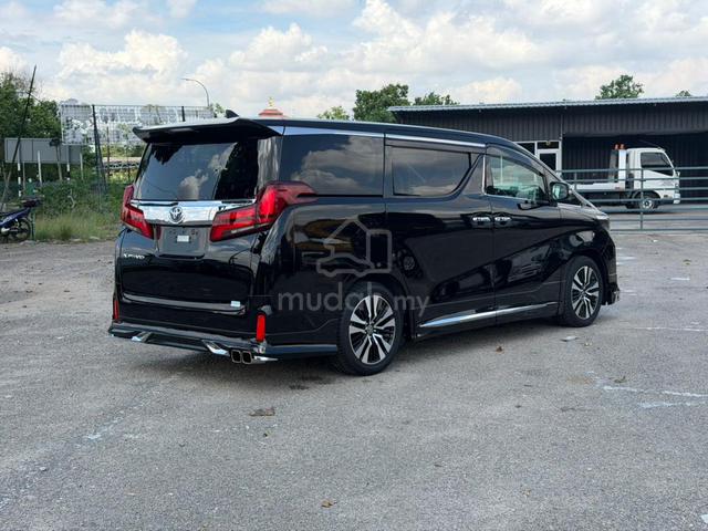 2023 Toyota ALPHARD 2.5 SC 2PD 7SEATER 33K KM - 2