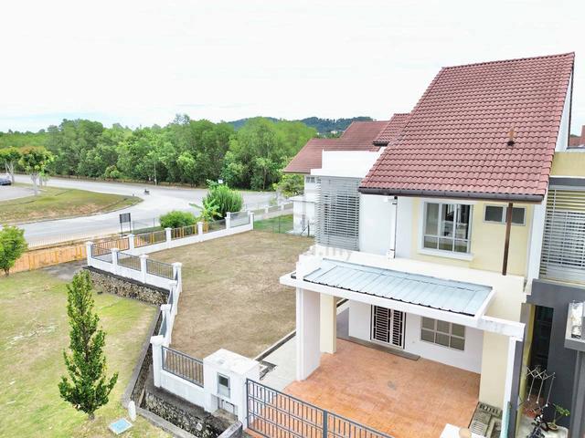 [HUGE LAND]2 Storey Terrace House, Puncak Bestari, Bandar Puncak Alam. 1