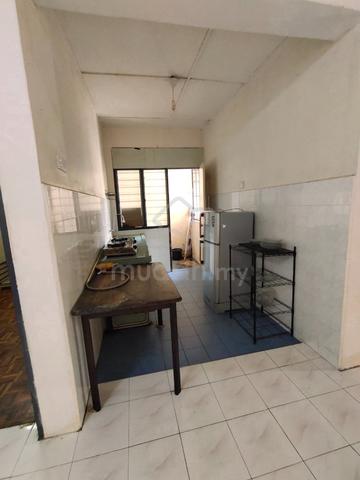 Sri Baiduri Apartment 1