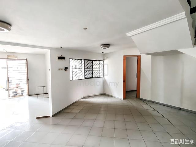 For Sale, Taman Johor Jaya ,Jalan Anggerik 1x 1