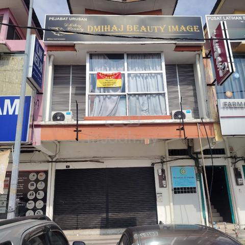 Sungai Udang Shop lot for rent 1
