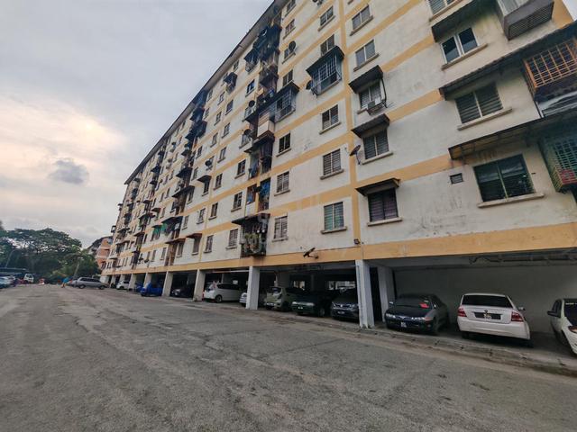Taman Impian Indah Apartment (Balakong) 1