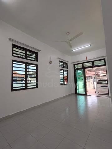 Taman Seladang Emas (Kulim Square) single storey terrace Corner Reno 1