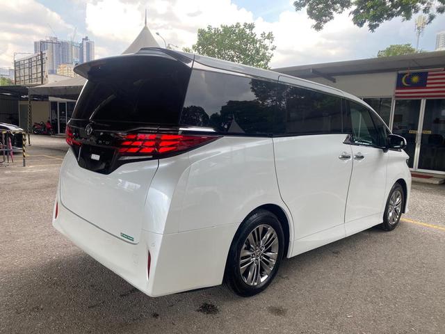 2024 Toyota ALPHARD 2.5 Z (A) Moonroof Side Step - 3