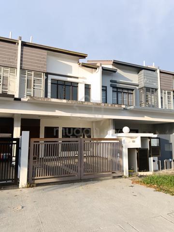 Setia Alam (Taipan Near Setia City Mall) 1