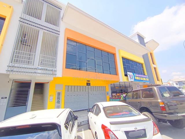 Shop Lot 2 Tingkat Bandar Warisan Puteri 1