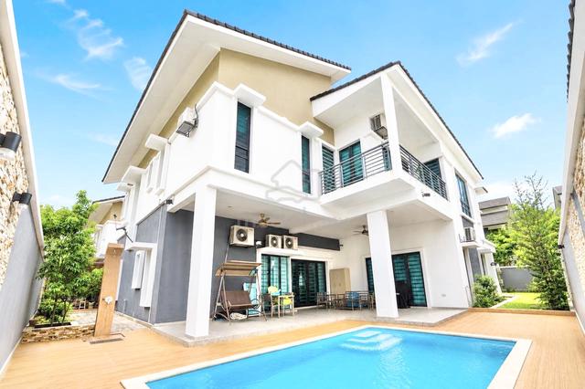 6533sqft 6ROOMS with Swimming Pool Bungalow Anjung Melati Gombak 1