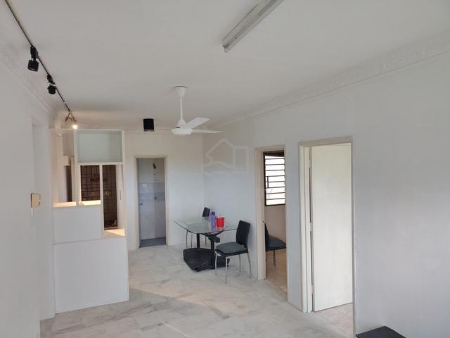 Desaminium Rimba 1