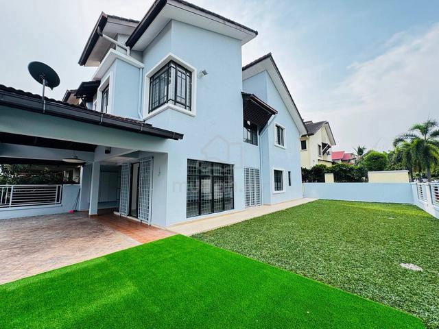 (Corner Lot and Nego)  Double Storey Terrace Greenlane Bukit Jelutong 1