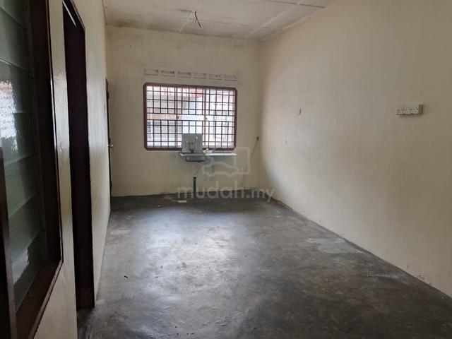 1-Tingkat Rumah Teres/ Skudai/ UTM 1
