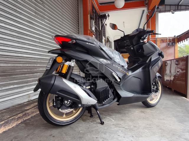 QJ MOTOR QJMOTO AX200 200 200cc ax200s - photo 4 of 12